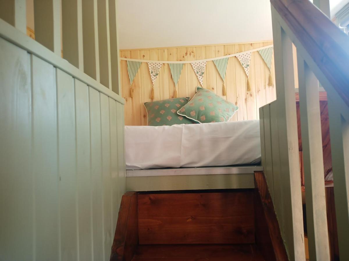 Glasson Glamping Farm アスローン エクステリア 写真