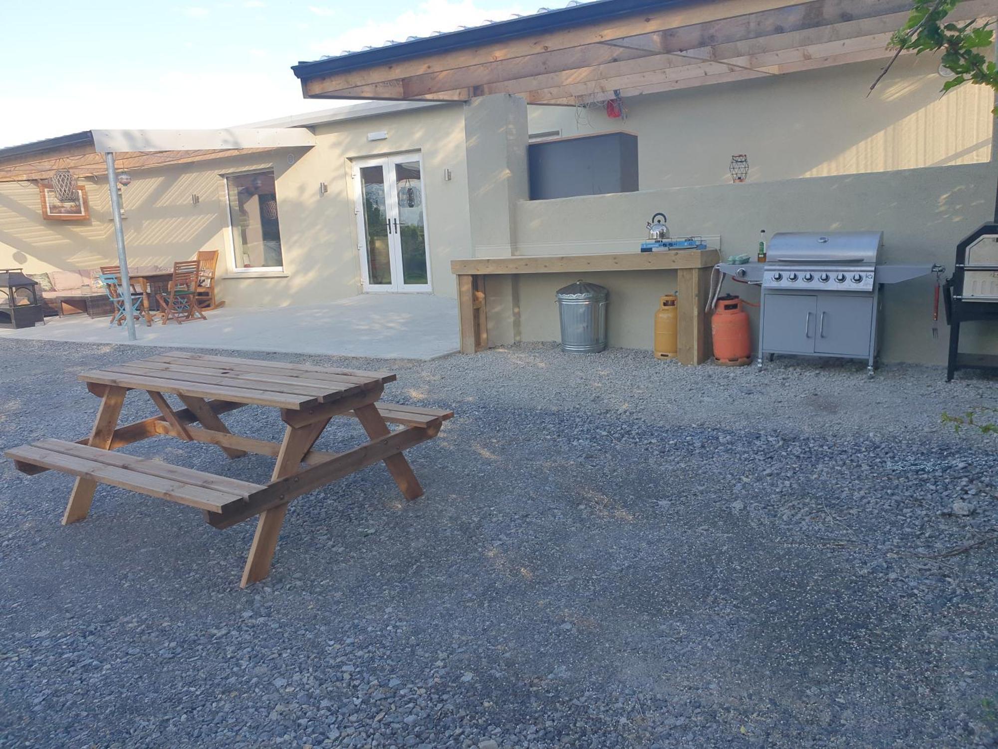 Glasson Glamping Farm アスローン エクステリア 写真